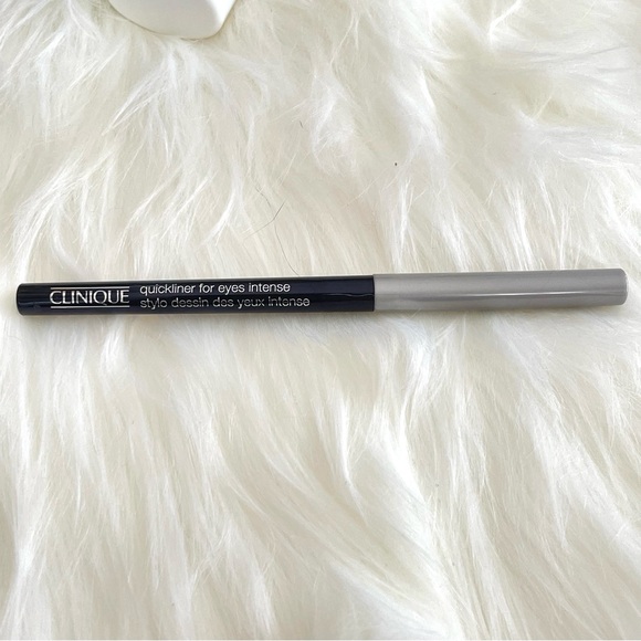 Clinique & Clarins Skincare Set + Eye Makeup - Picture 8 of 10